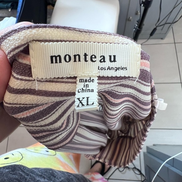 Pink and purple striped top with flare at waist - Picture 3 of 3